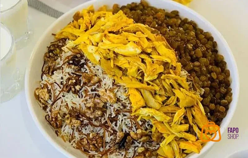 رشته‌پلو با مرغ