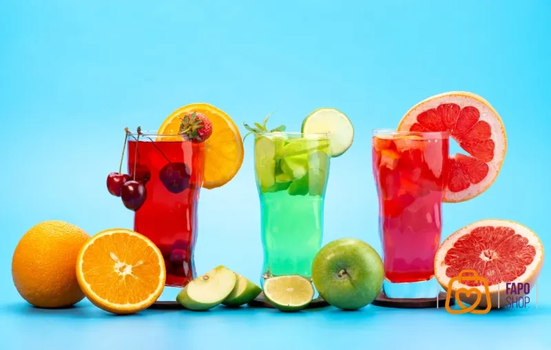 اسموتی توت‌فرنگی و ماست