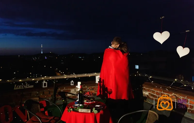 مقایسه ولنتاین و سپندارمذگان