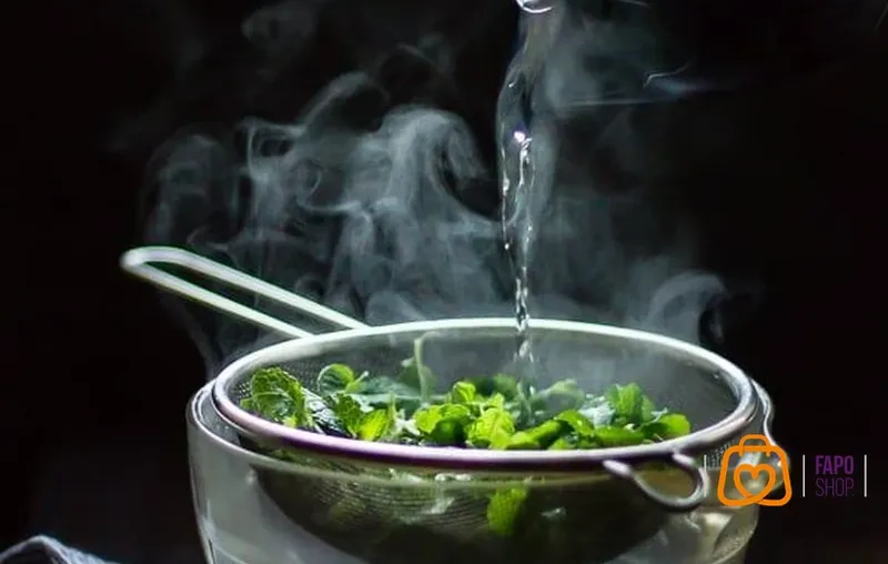 ۴. دمنوش‌های گیاهی: درمانی و طبیعی