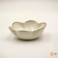 کاسه مزه خوری طرح تخم مرغ