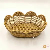 سبد نان و میوه طرح یک