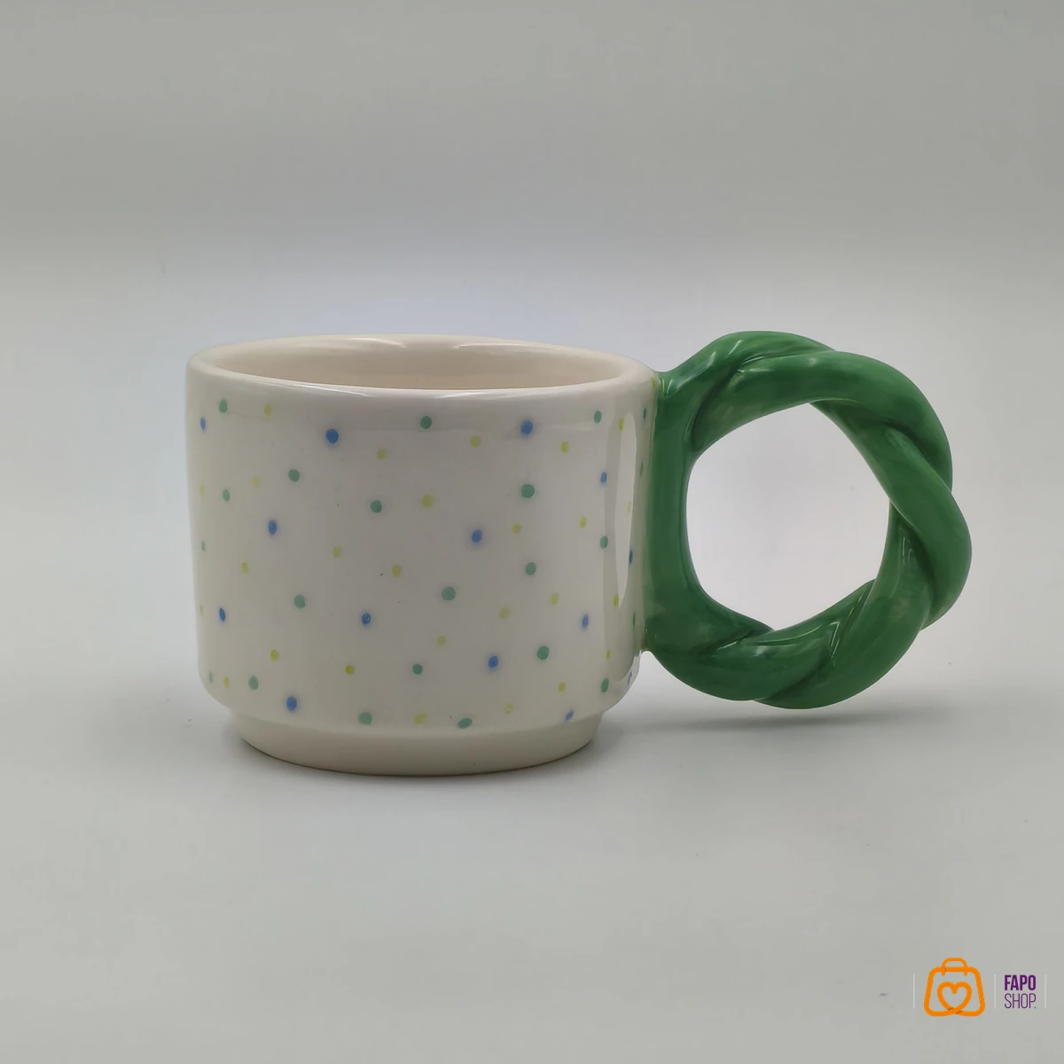 تصویر ماگ سرامیکی دست ساز طرح نقطه