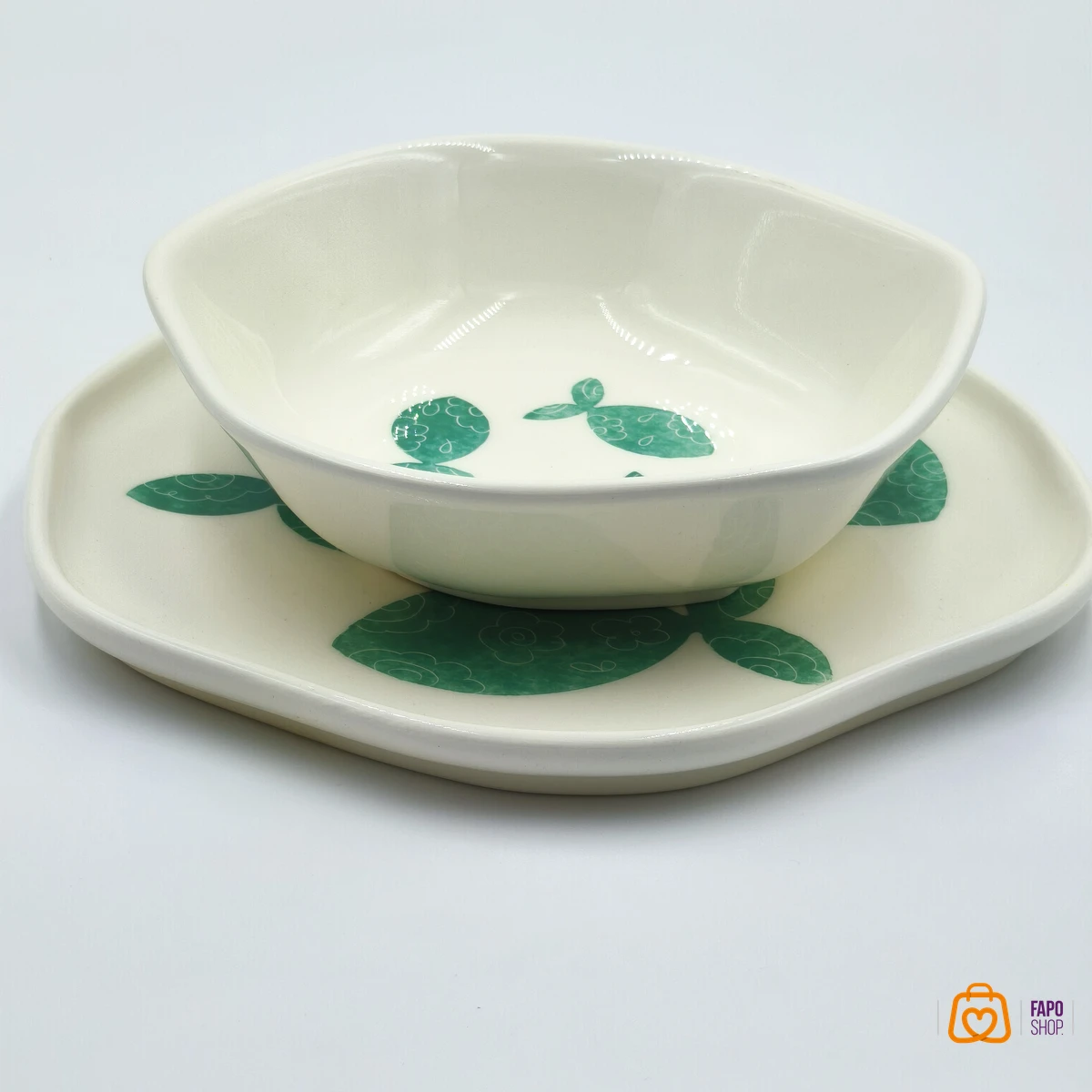 تصویر کاسه و بشقاب سرامیکی  طرح ماهی