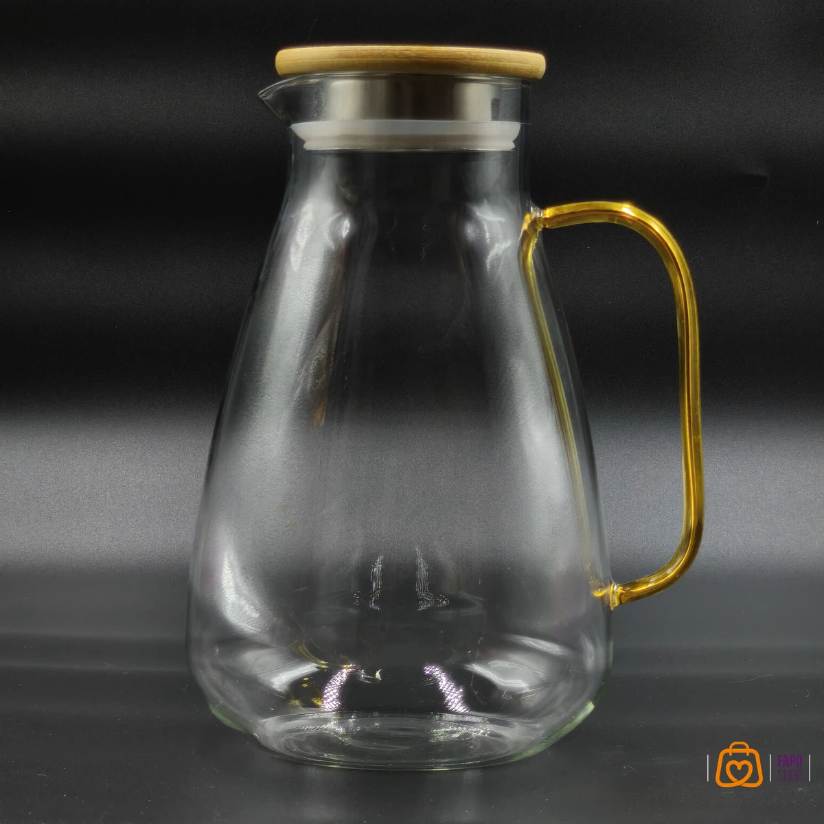 تصویر پارچ پیرکس با درب بامبو