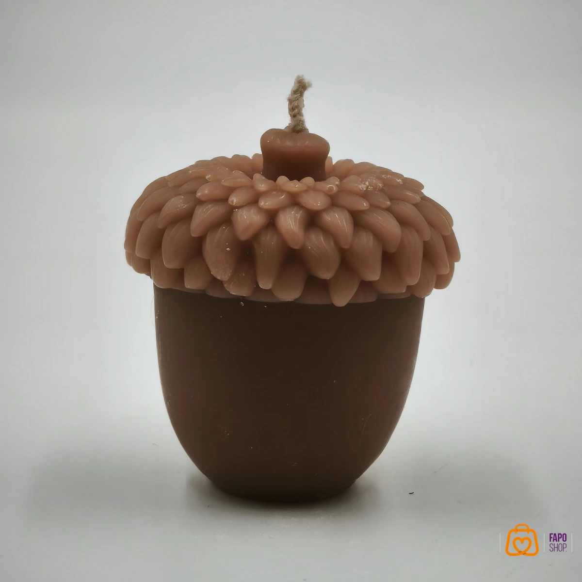 تصویر شمع دست ساز طرح بلوط